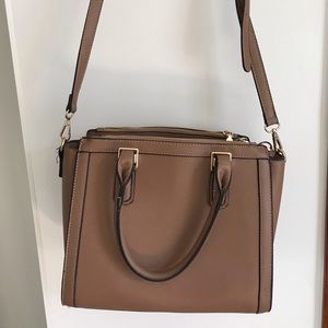 Tan tote bag